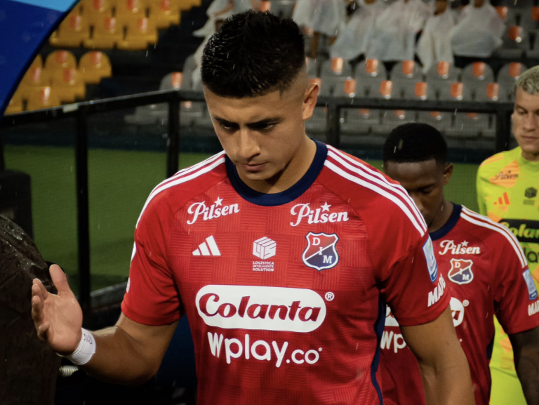 Kevin Mantilla sufrió grave lesión y se pierde lo que resta de semestre